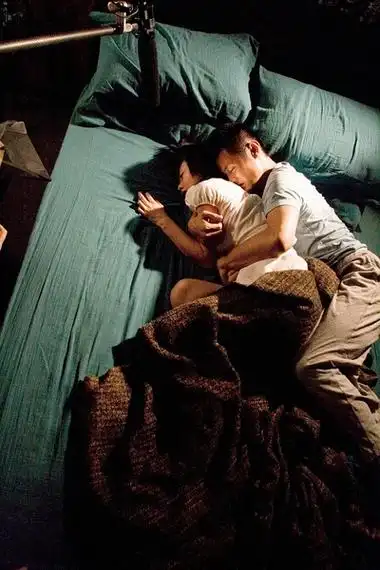 沙丘：预言 高清海报 - 浮力影院